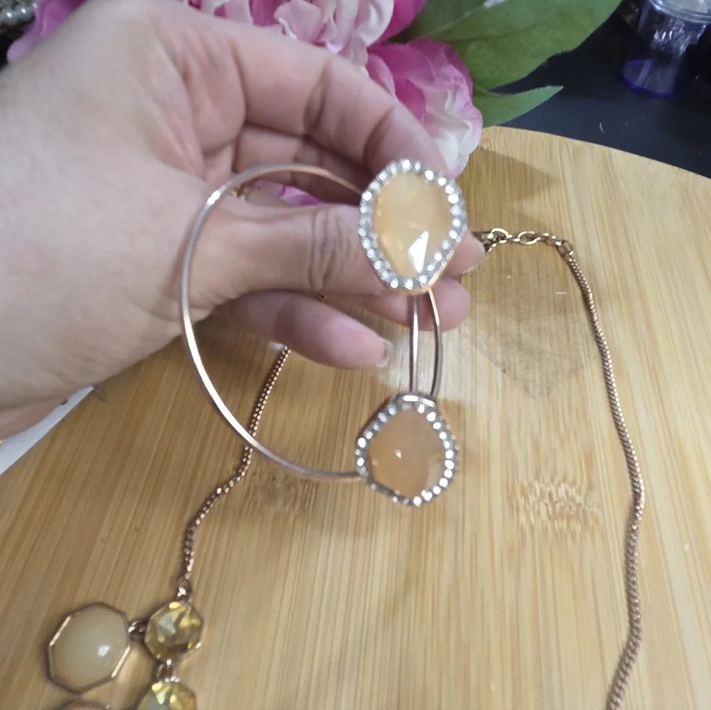 🌟BOGO Free🌟Nicole Gold and Cream Jewelry Set - Picture 4 of 5